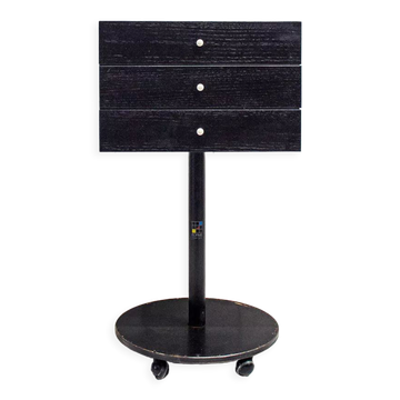 Table de chevet formes en bois et fer peint détails en marbre, années 80