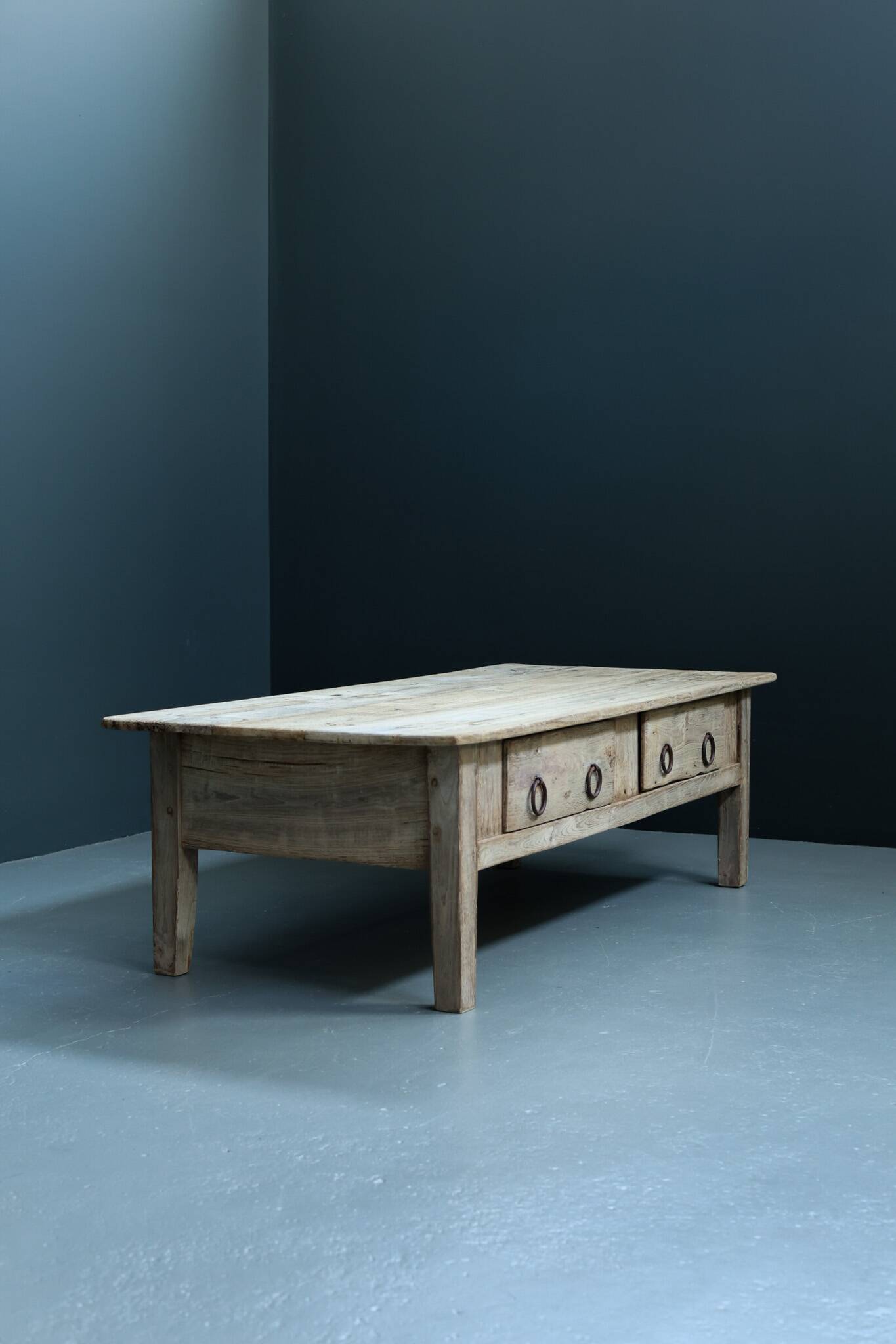 Coffee Table Spanish Farmhouse, Early 19th Century - Oak Table, Antique Tab