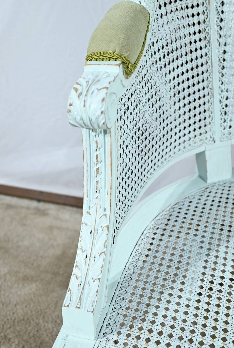 Broken Beech Duchess with Rechampi, Louis XVI style – 2nd part of the 19th century