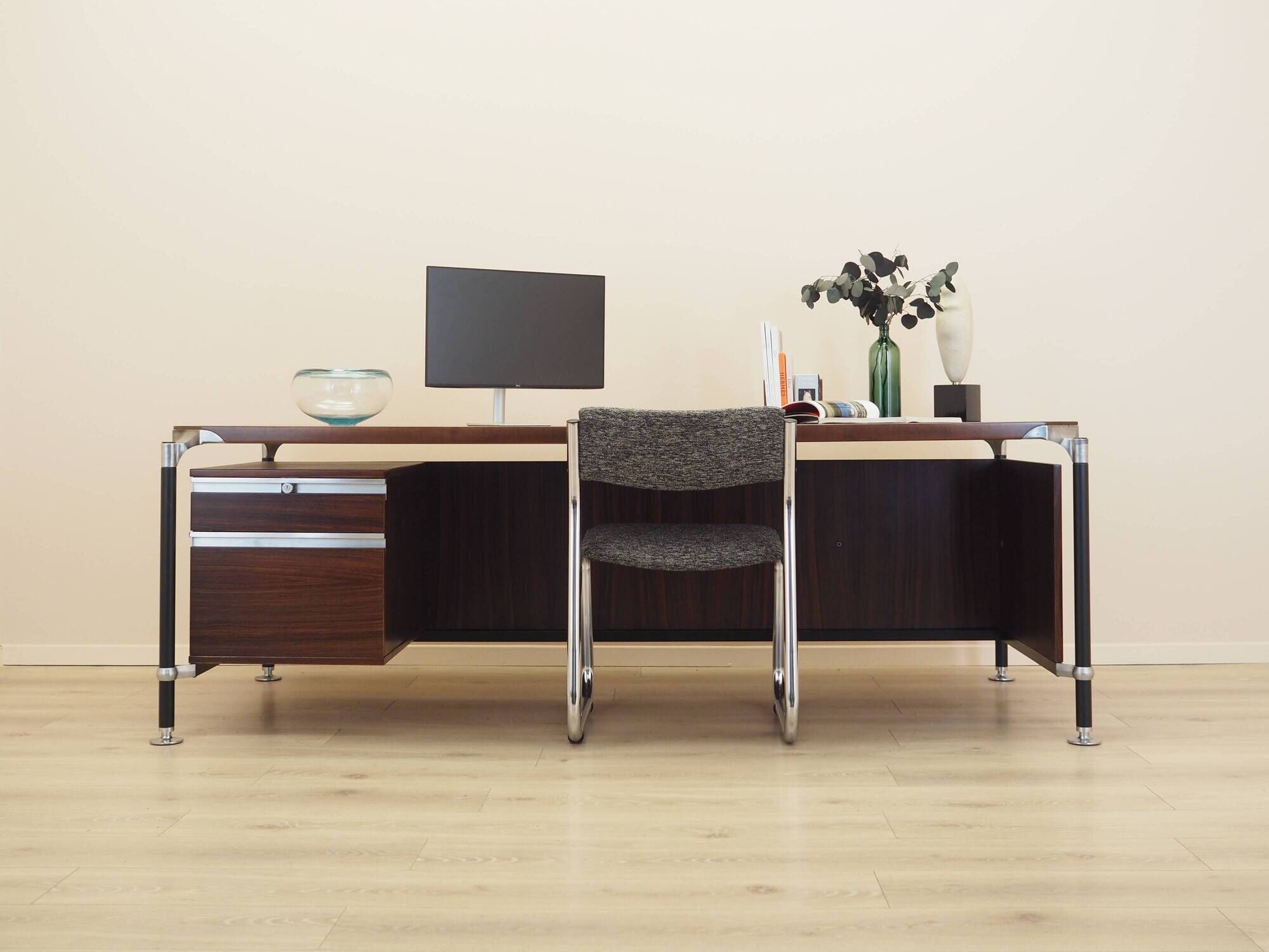 Rosewood desk by Ico and Luisa Parisi, MIM Roma, 1970s