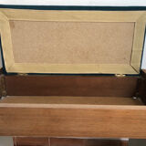 Chest bench