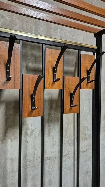 Vintage mid-century modern hallway coat rack with mirror by Alfred Hendrickx for Belform, Belgium, 190 × 80 × 30 cm