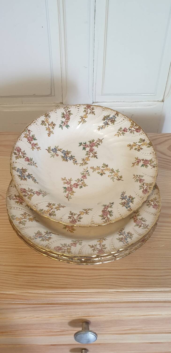 Four Louis XV plates from Sarreguemines