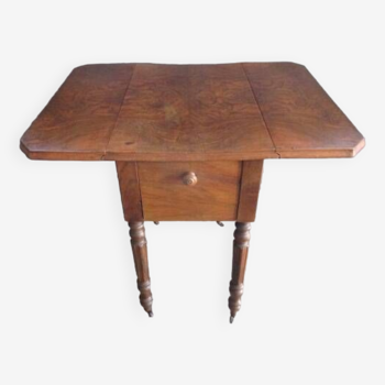 Table d'appoint ancienne - rebords rabattables