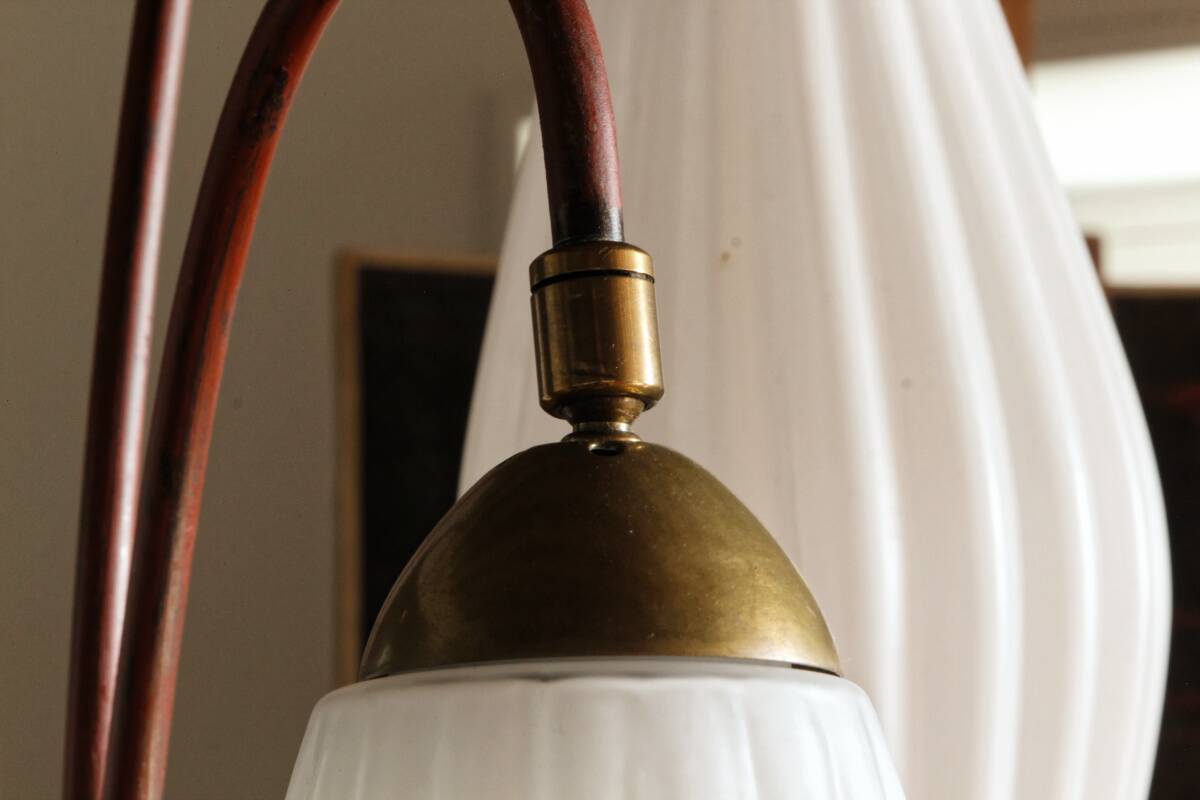 Lampadaire Lunel, 3 tulipes en verre blanc