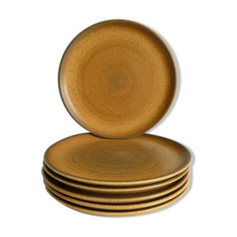 Flat Plates Longchamp in Sandstone