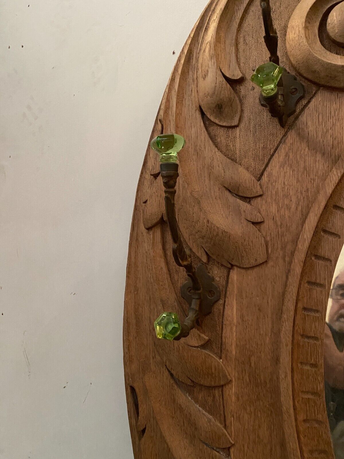 Coat rack and umbrella in carved oak XX century