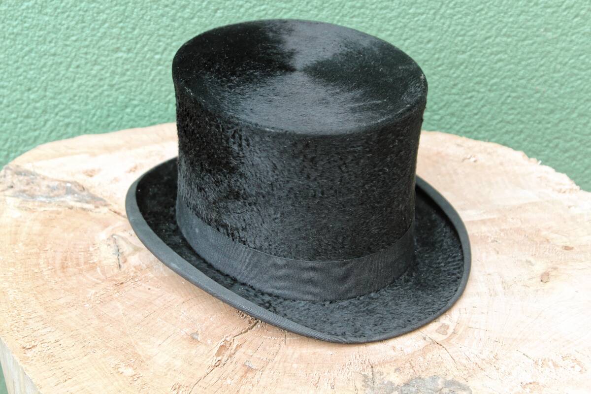 London top hat in mole hair