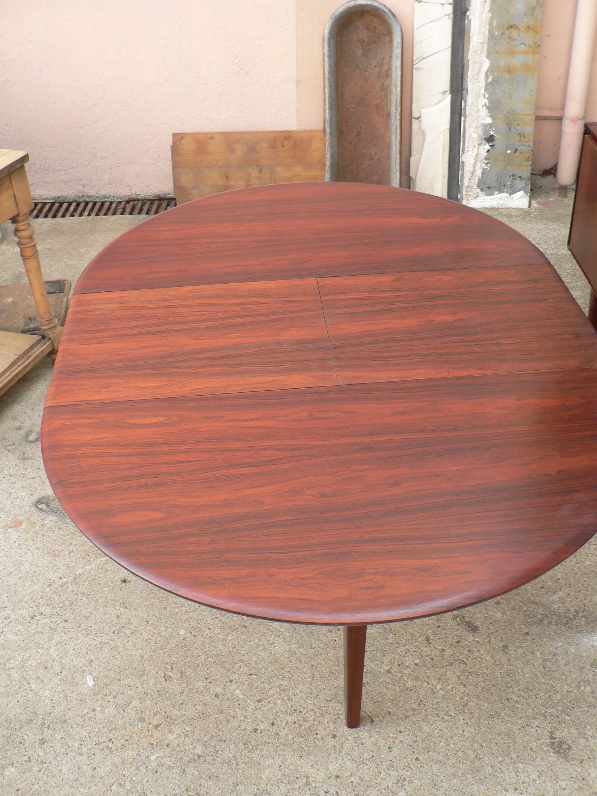 Roundtable scandinavian rosewood to extension