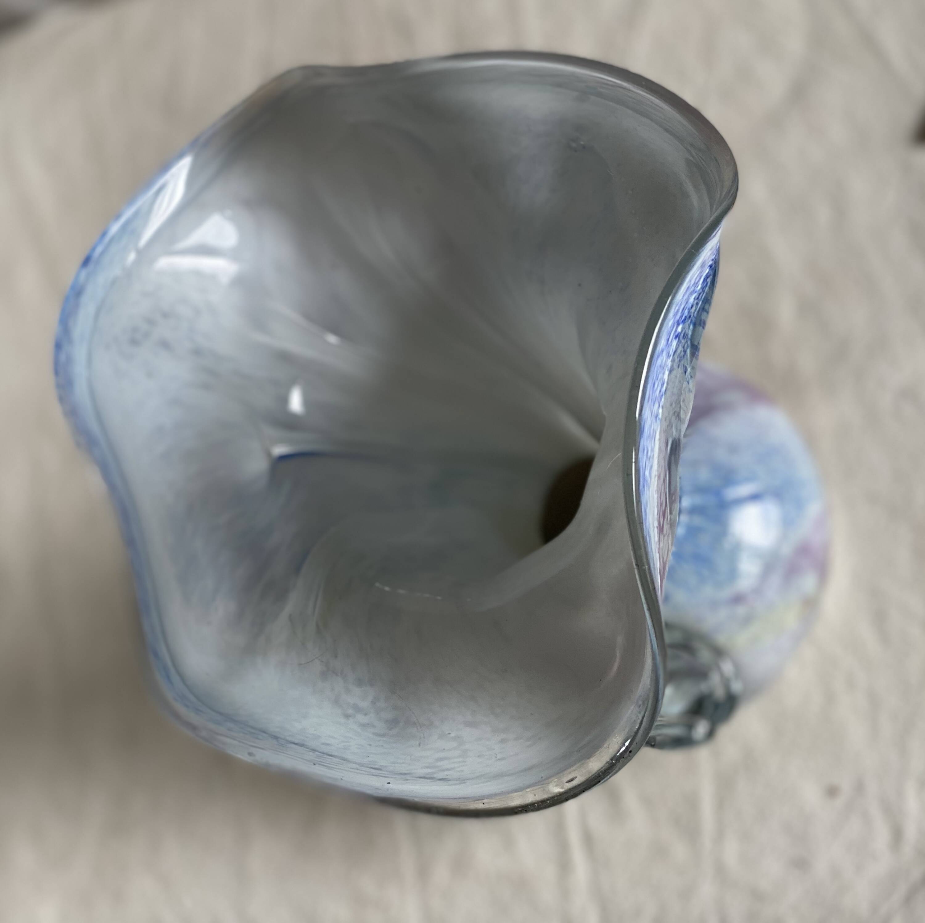 Vintage 1980 glass paste vase