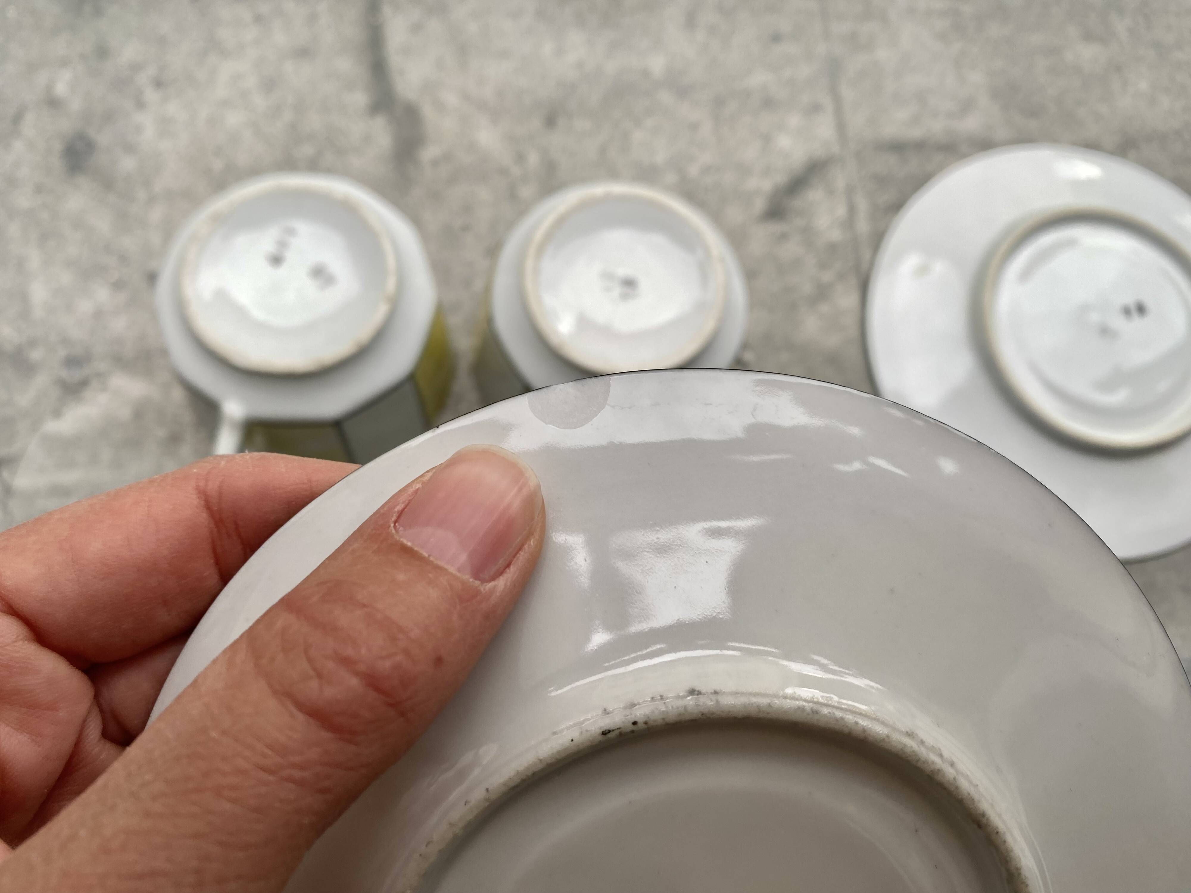 60s striped iridescent porcelain coffee service, 2 cups + 2 vintage saucers