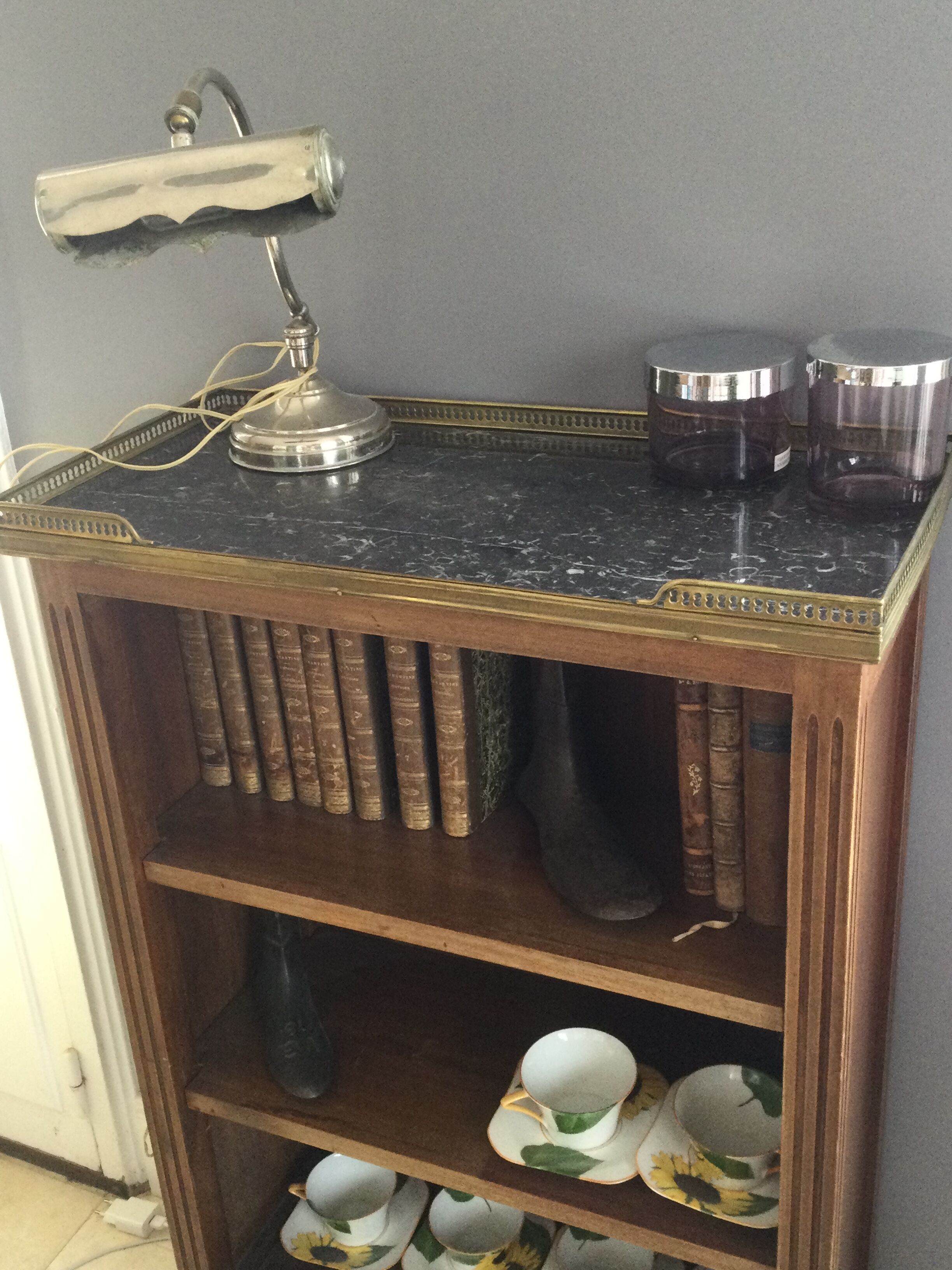 Bibus style Louis XVI