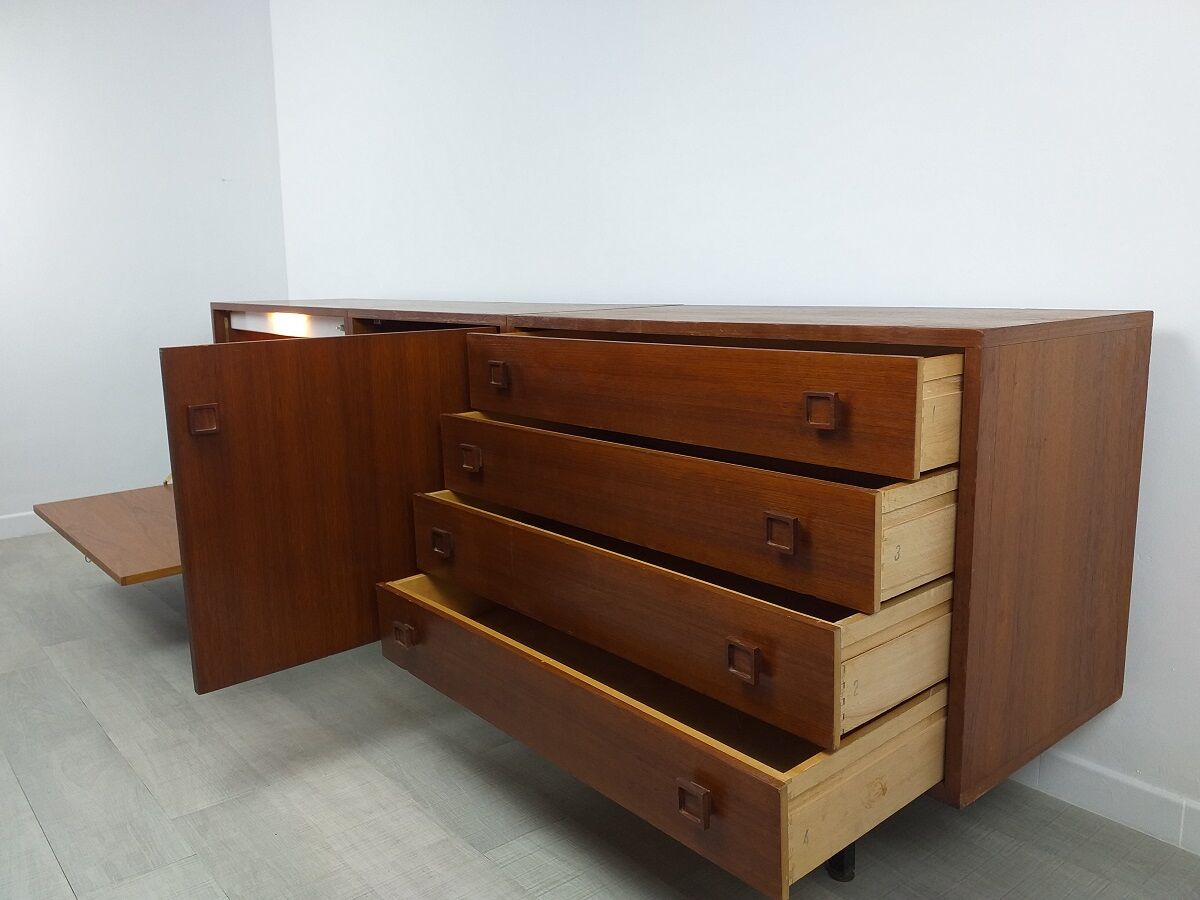 Modernist 60s vintage Scandinavian teak sideboard