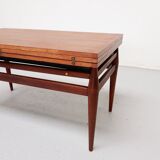 Flexible scandinavian vintage coffee table