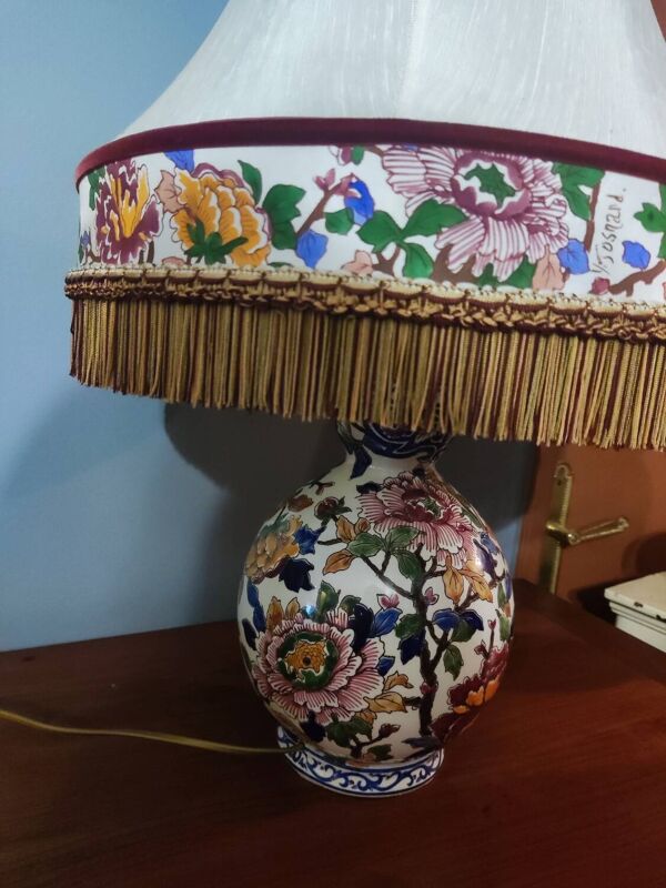 Lampe en faïence de GIEN décor pivoines