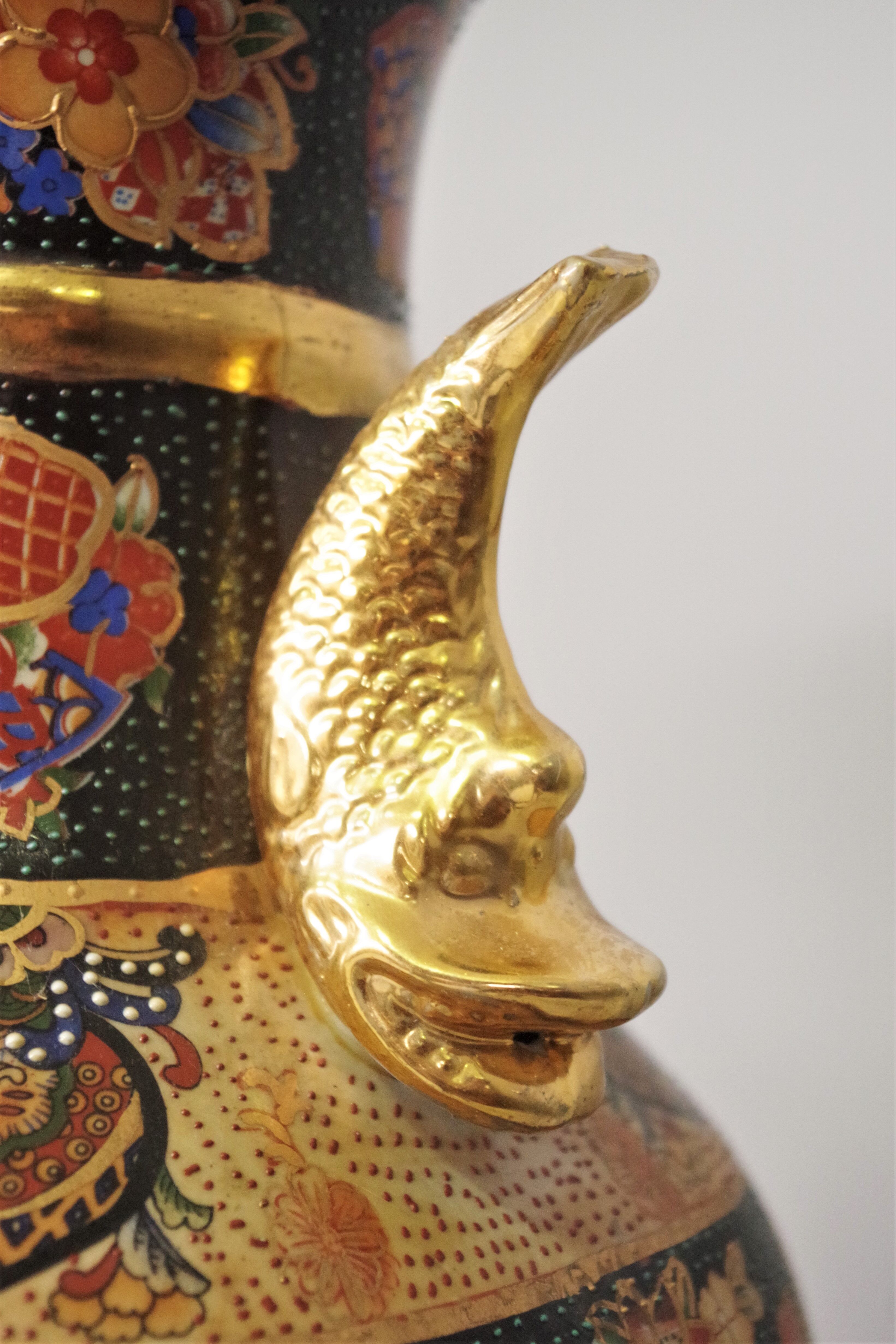 Hand-decorated Chinese Royal Ceramic Satsuma vase, 1960
