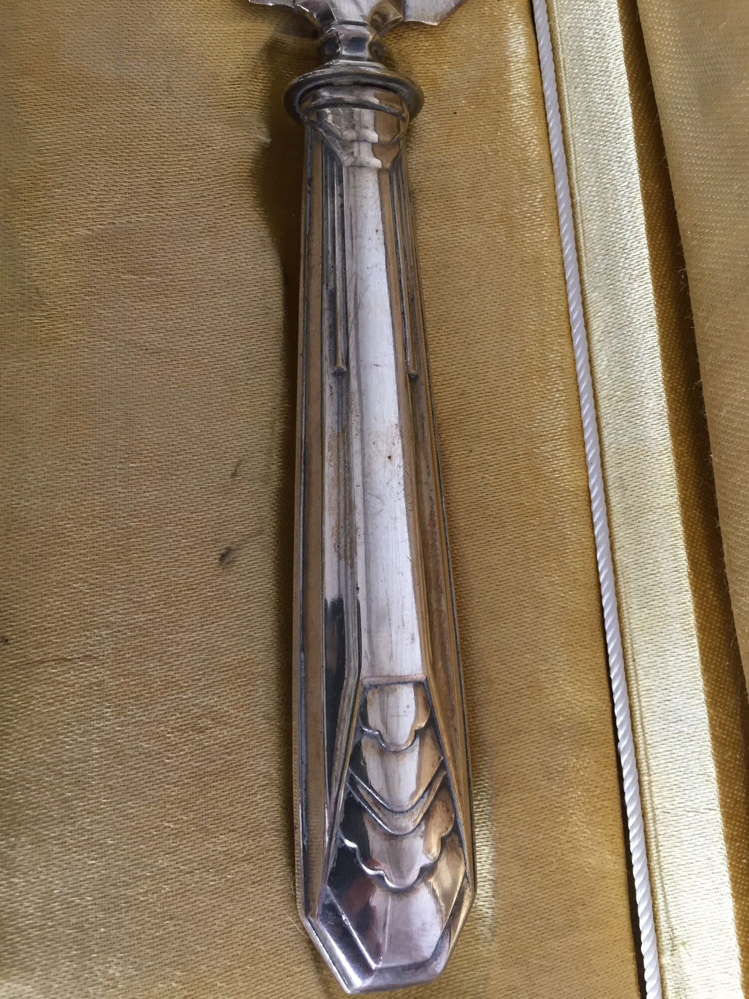 Art Deco dessert service covers in silver metal