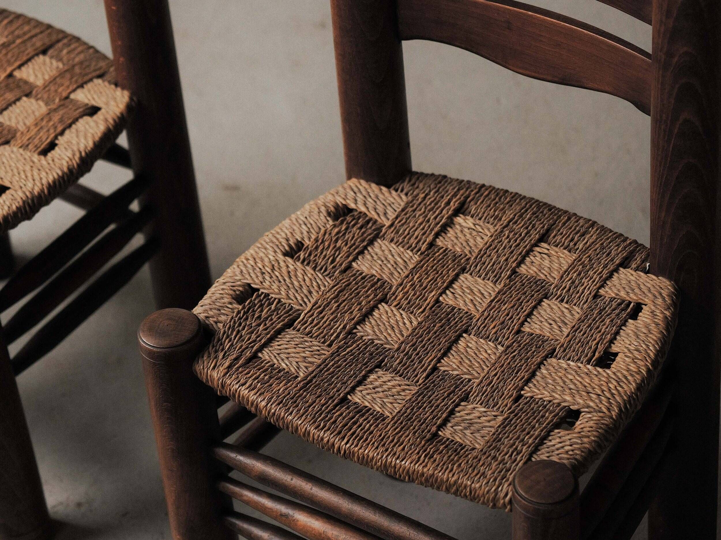 Set of 4 modernist chairs in beech and woven cord, France, circa 1940.