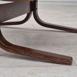 1970s, Norwegian design by Ingmar Relling, model "Siesta" for Westnofa, original condition.