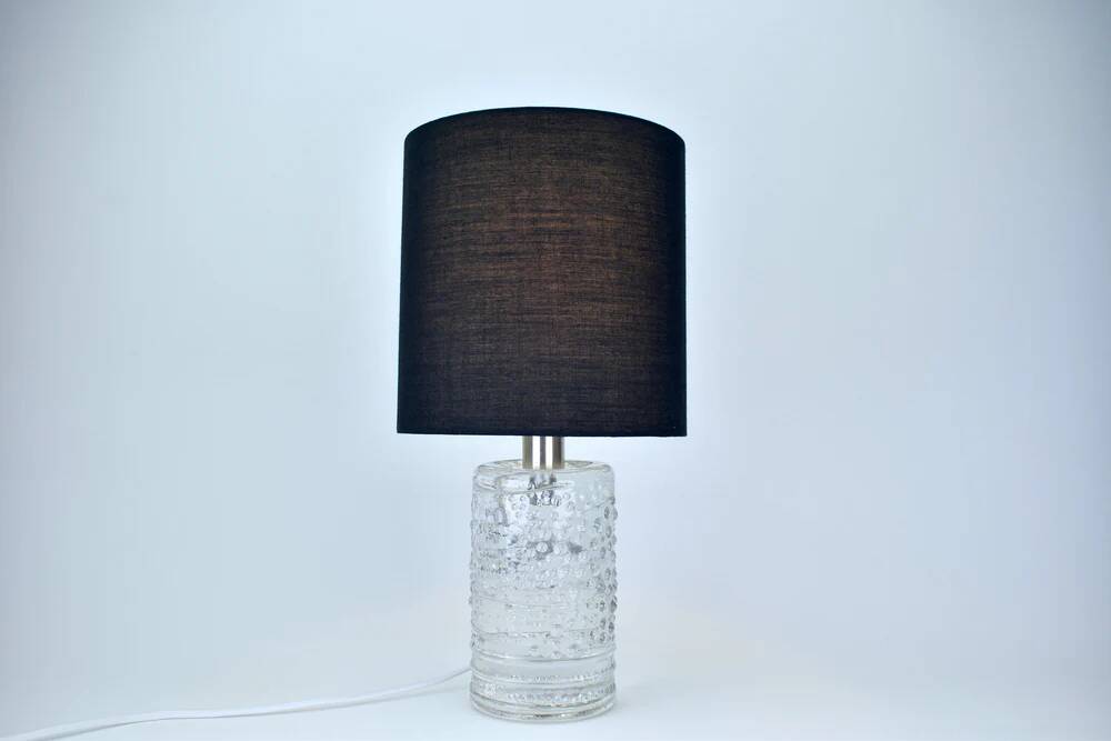 Mid-century solid crystal structured table lamp by Willem Heesen for Royal Leerdam