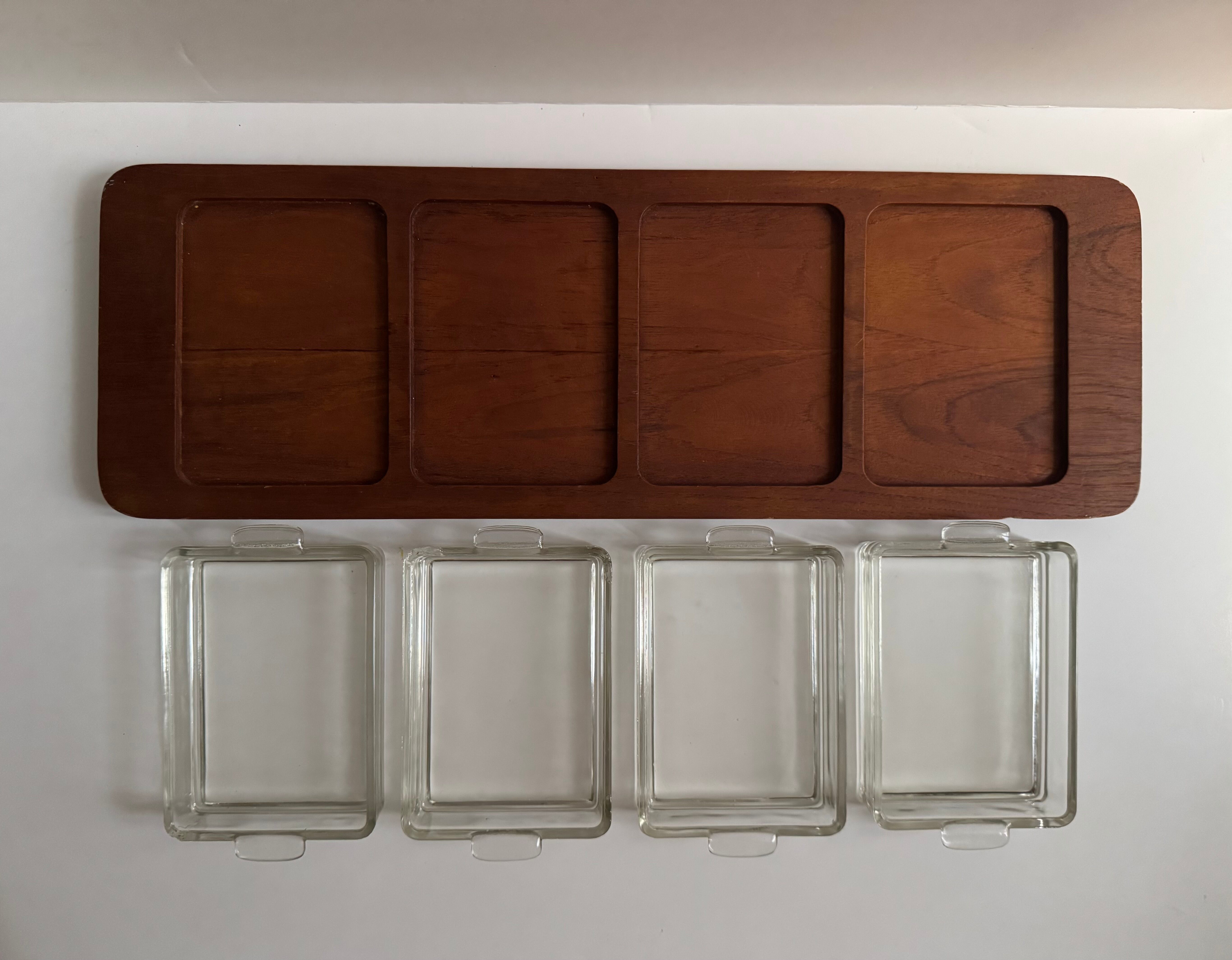 Scandinavian design teak aperitif platter 1960 Dismeg