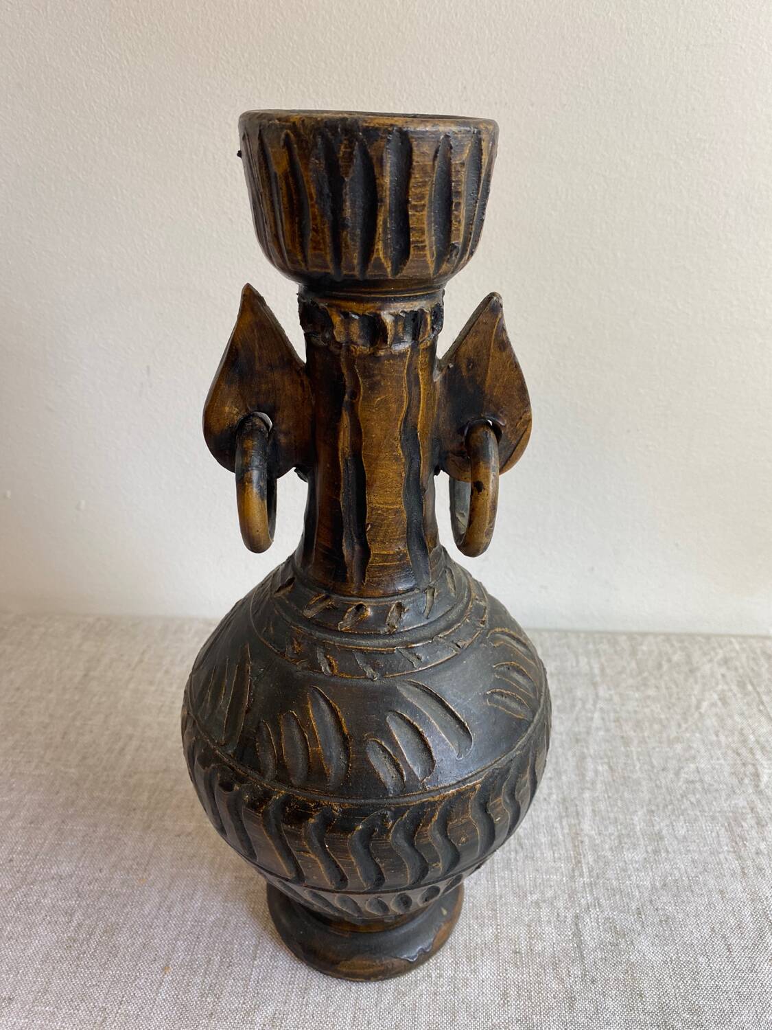 Ringed terracotta vase