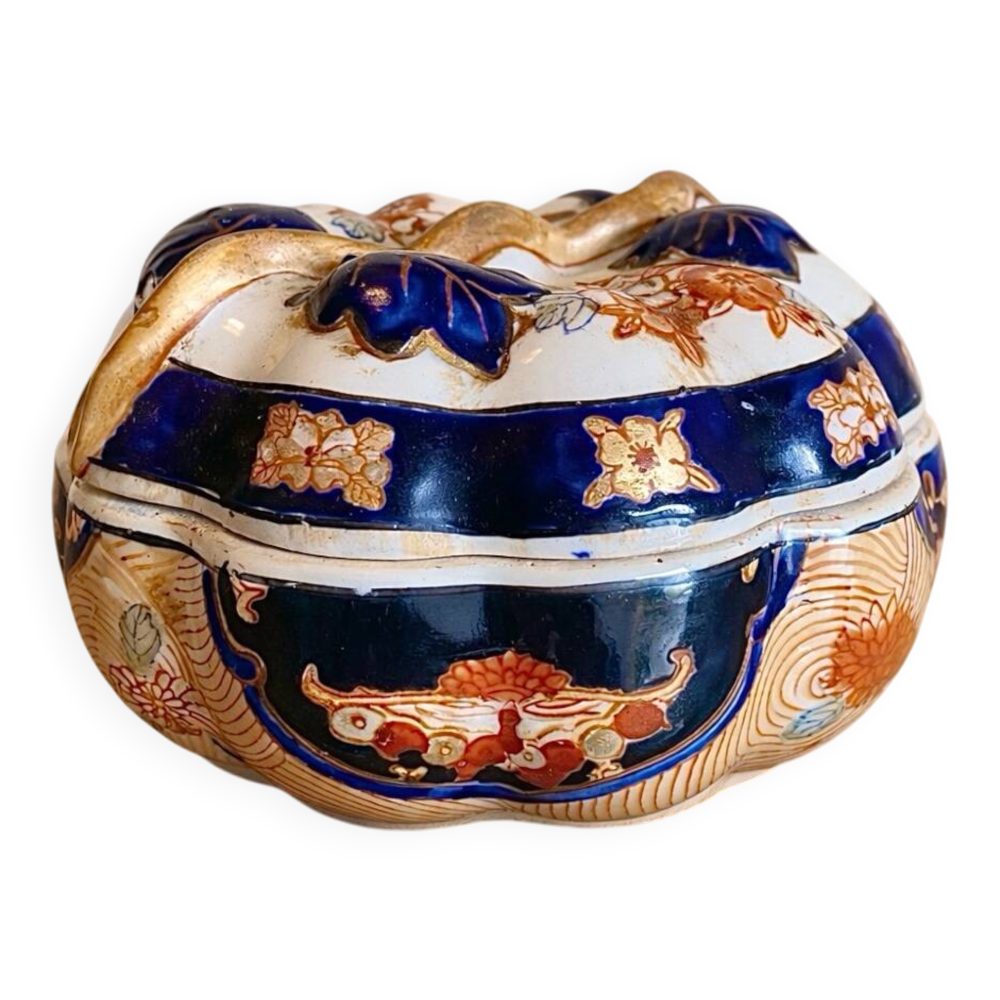 Boute en porcelaine imari Arita fin XIXeme