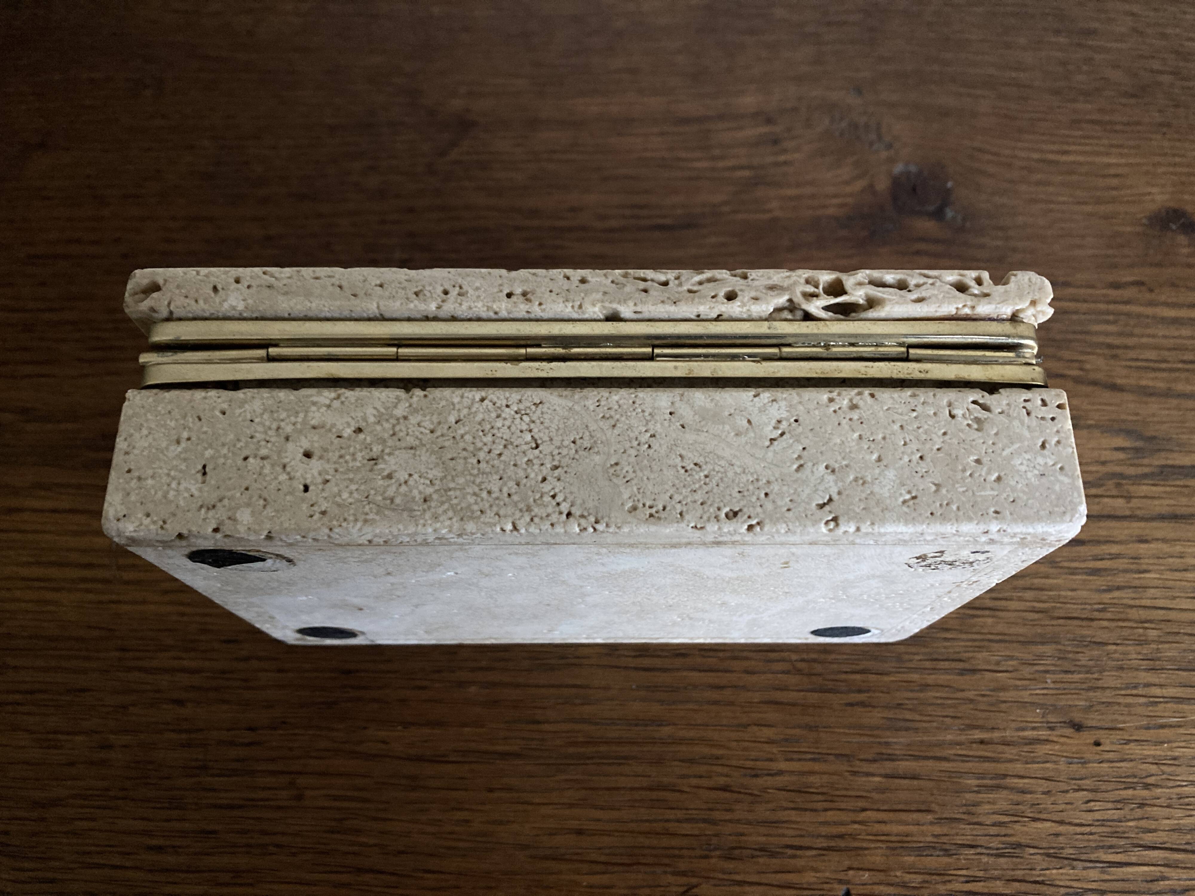 Travertine trinket box, Cerri Nestore, Italian work, 1970
