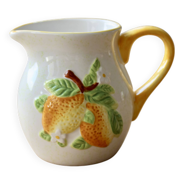 Pichet vintage en faïence et barbotine motif citron