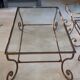 Table basse piètement en bronze , plateau en verre