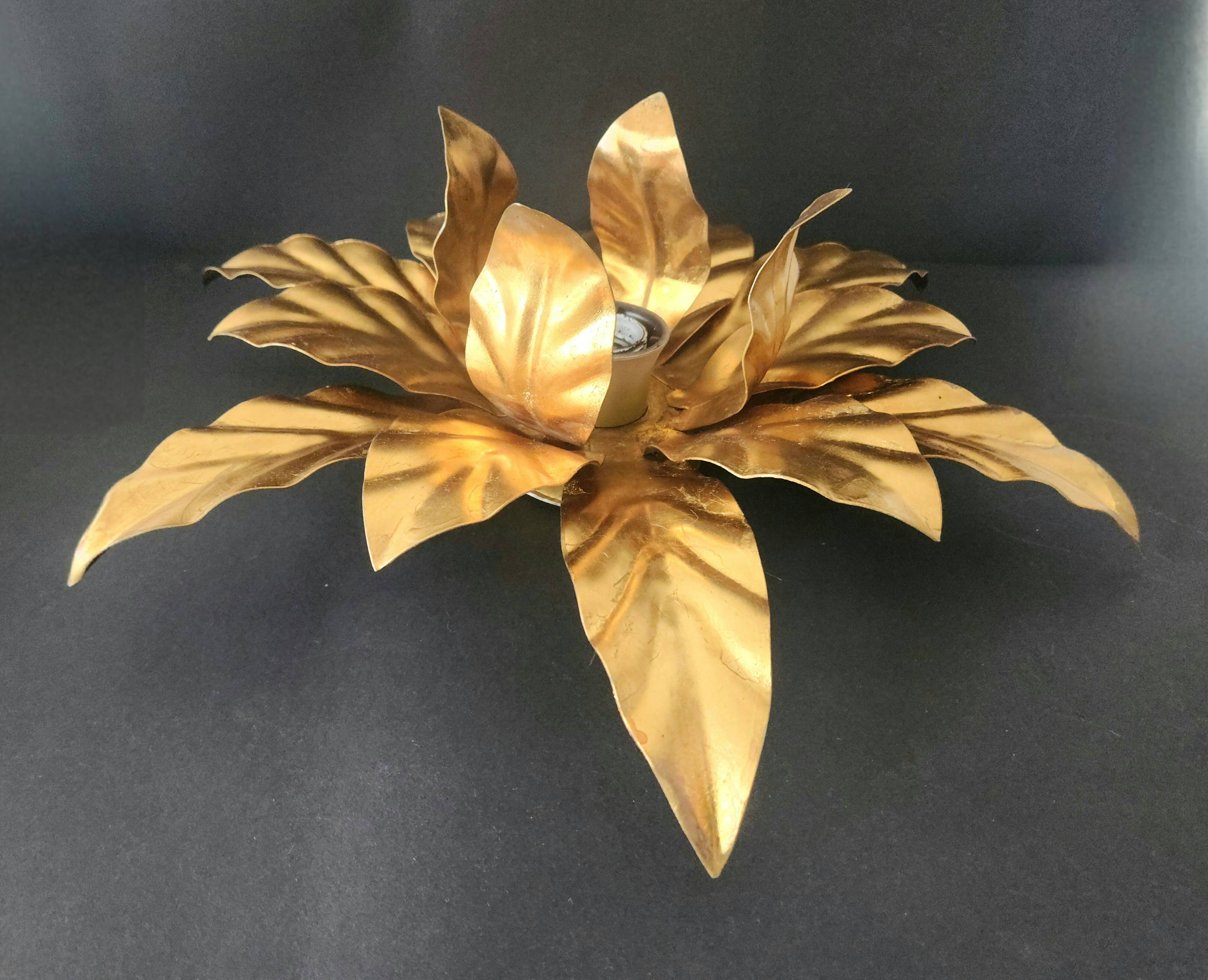 Hollywood Regency Florentine Flower-Shaped Gilt Flush Mount Hans Kögl Italy