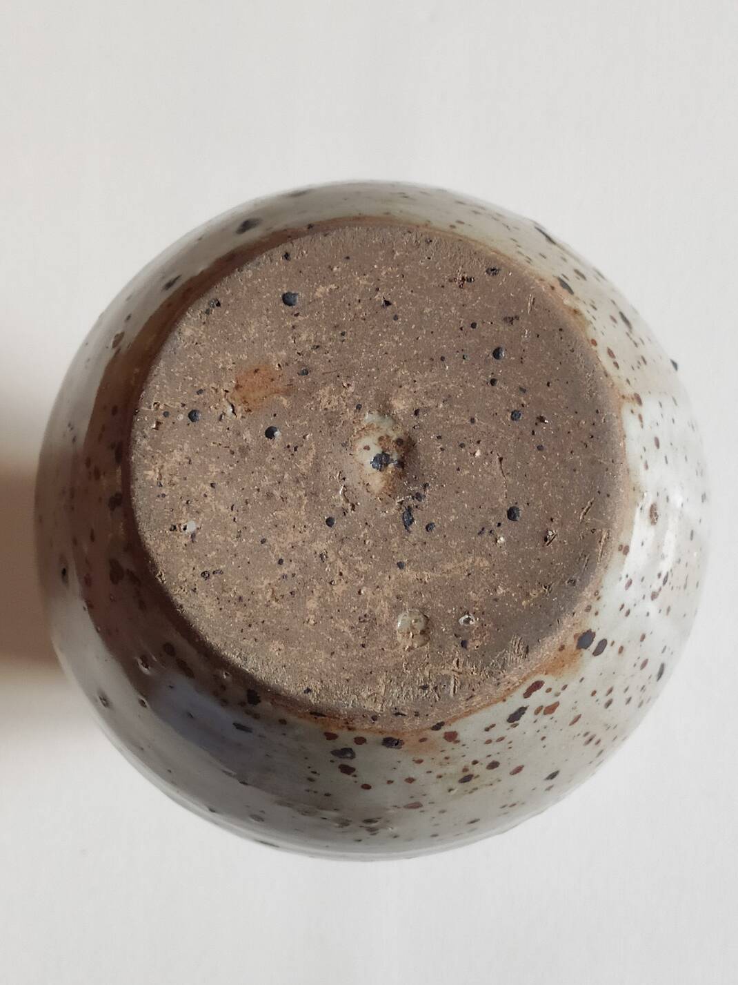 Pyrite gray sandstone vase
