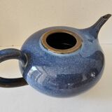 Teapot and milk jug set in glazed ceramic (cobalt blue) design