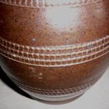 Dark brown Berry sandstone pitcher