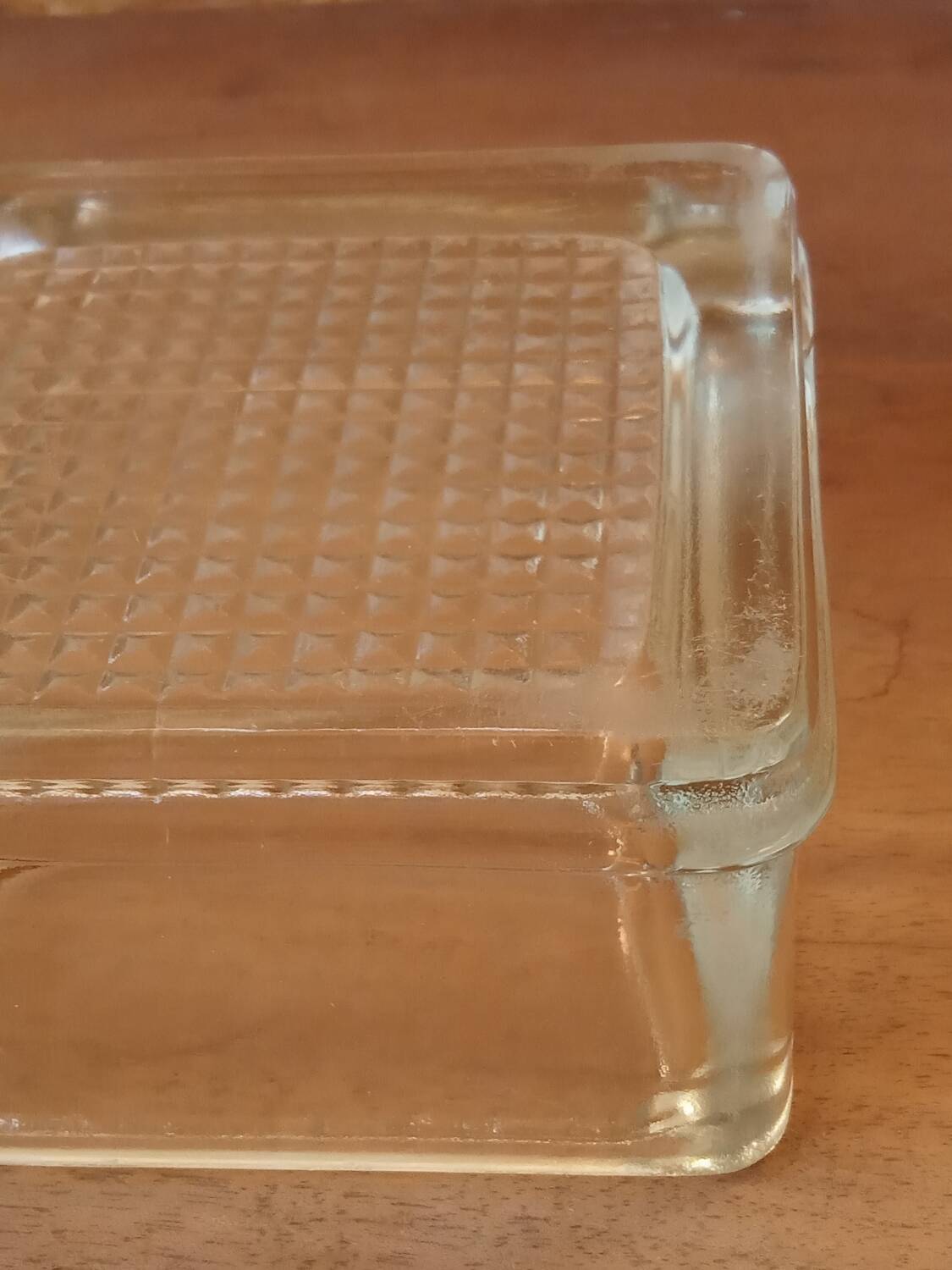 "1950" glass tiled pocket emptier