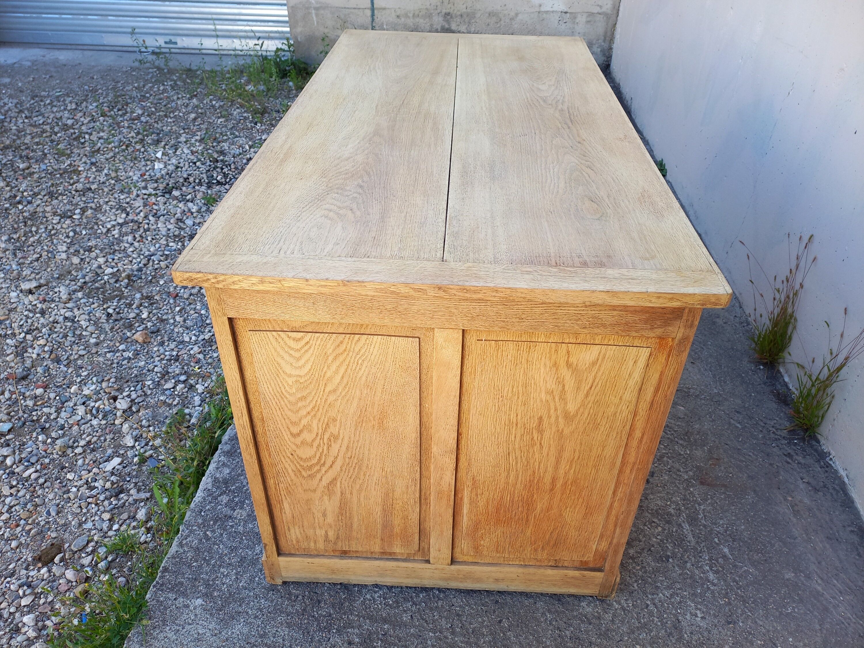 Minister's office in solid oak