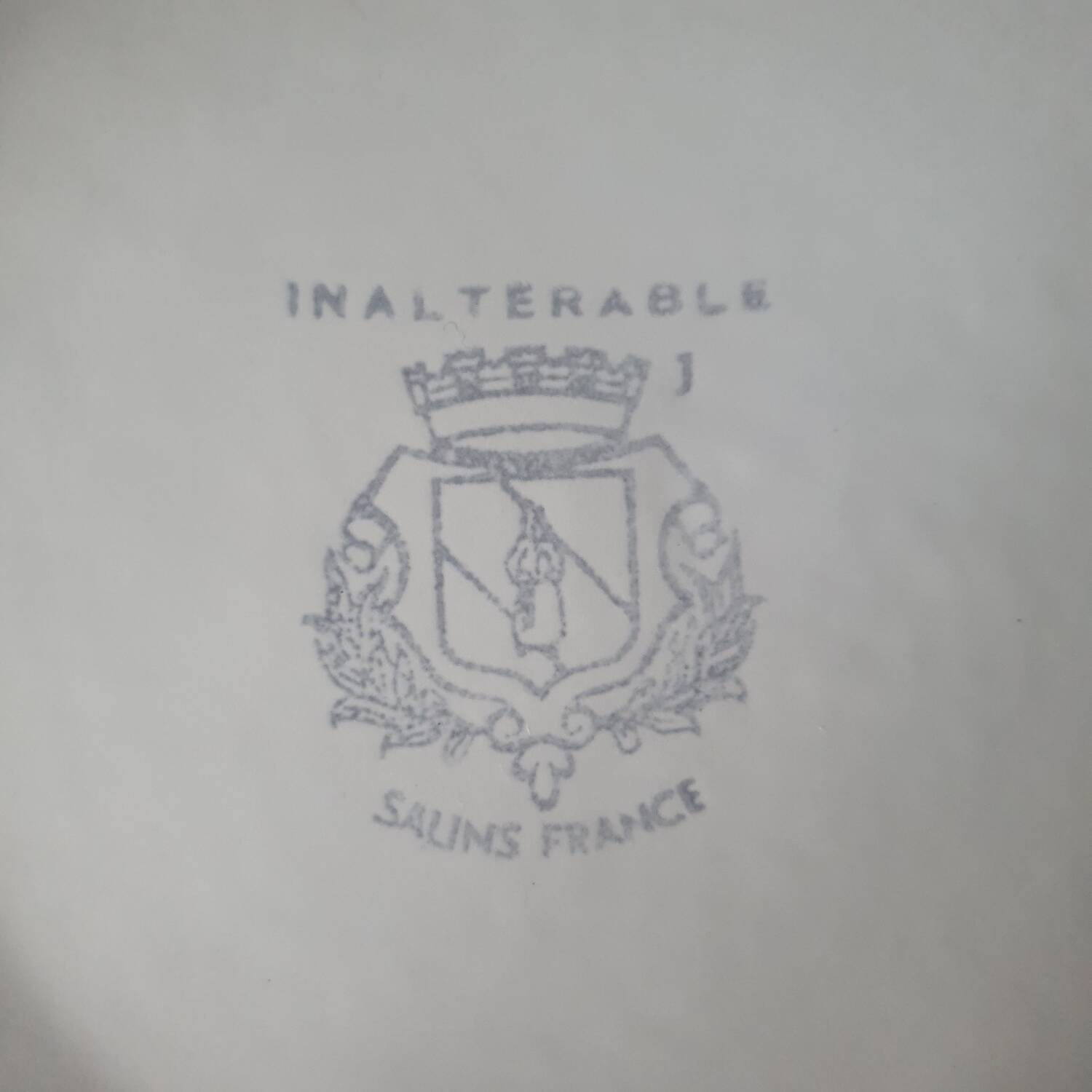 Fish plates from Salins