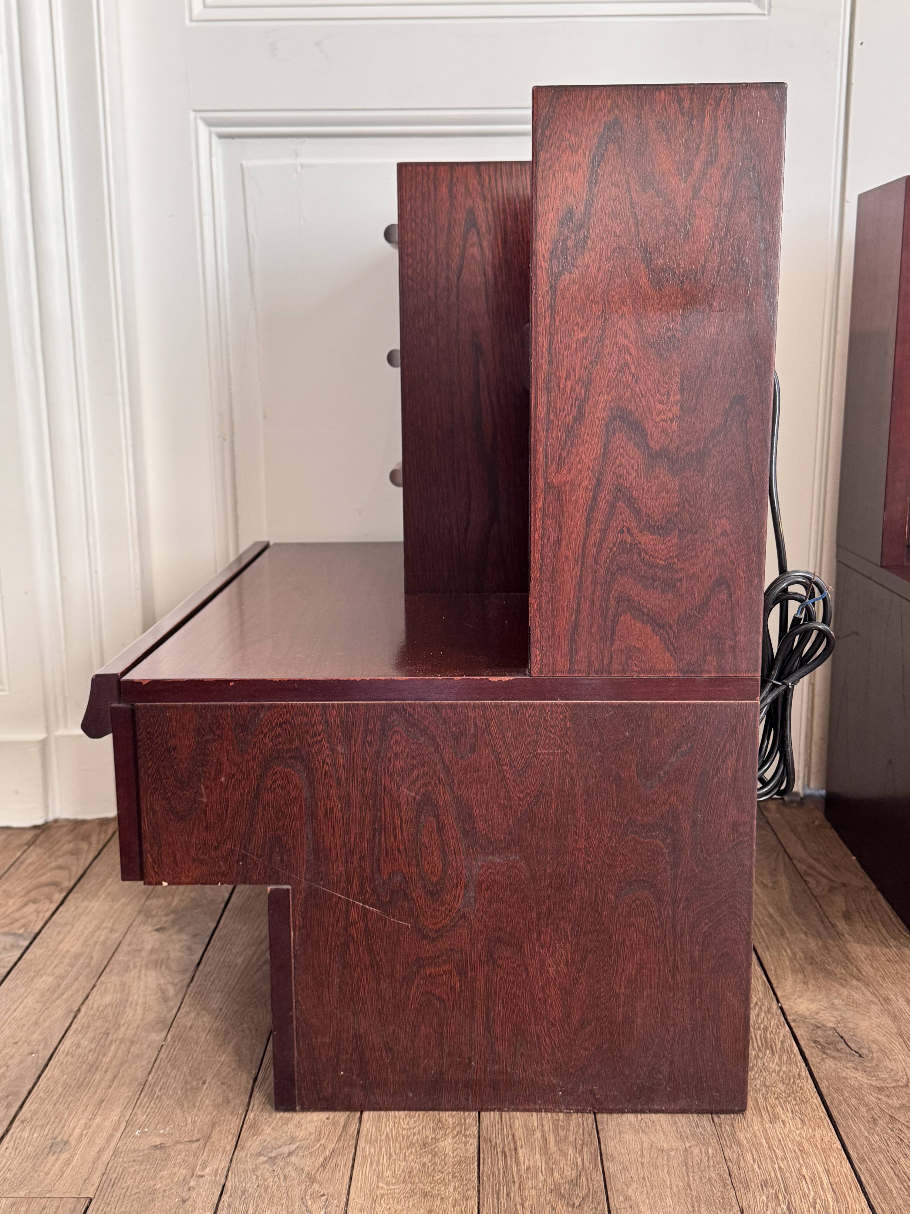 Paire de chevets mid century Roche Bobois vintage avec éclairage intégré