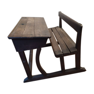 bureau d'écolier en