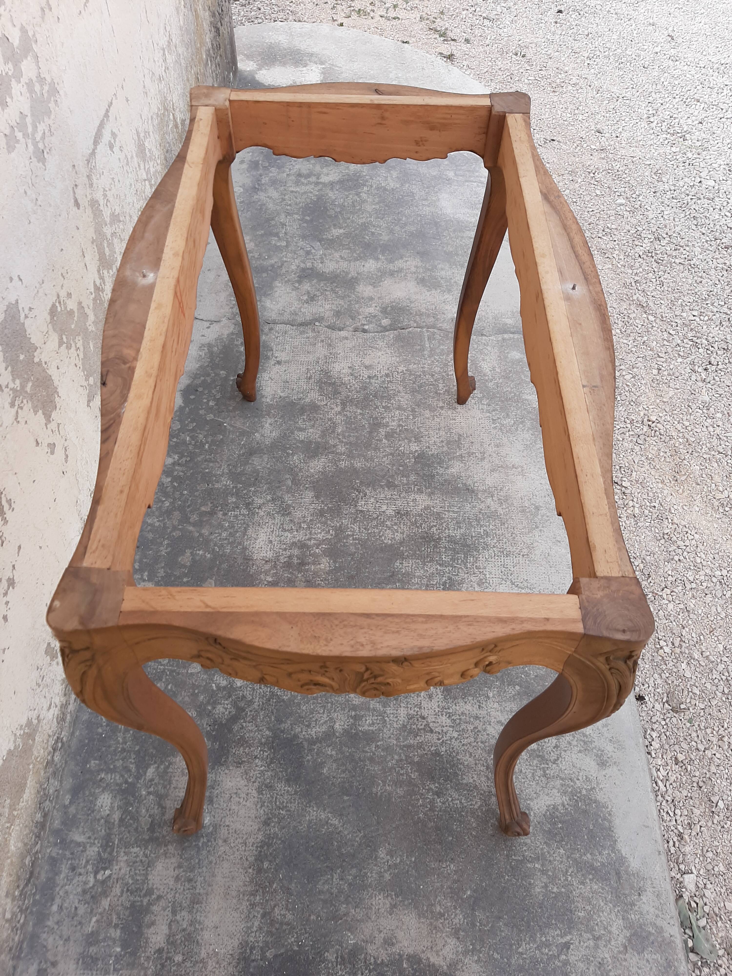 Table à gibier Louis XV en noyer
