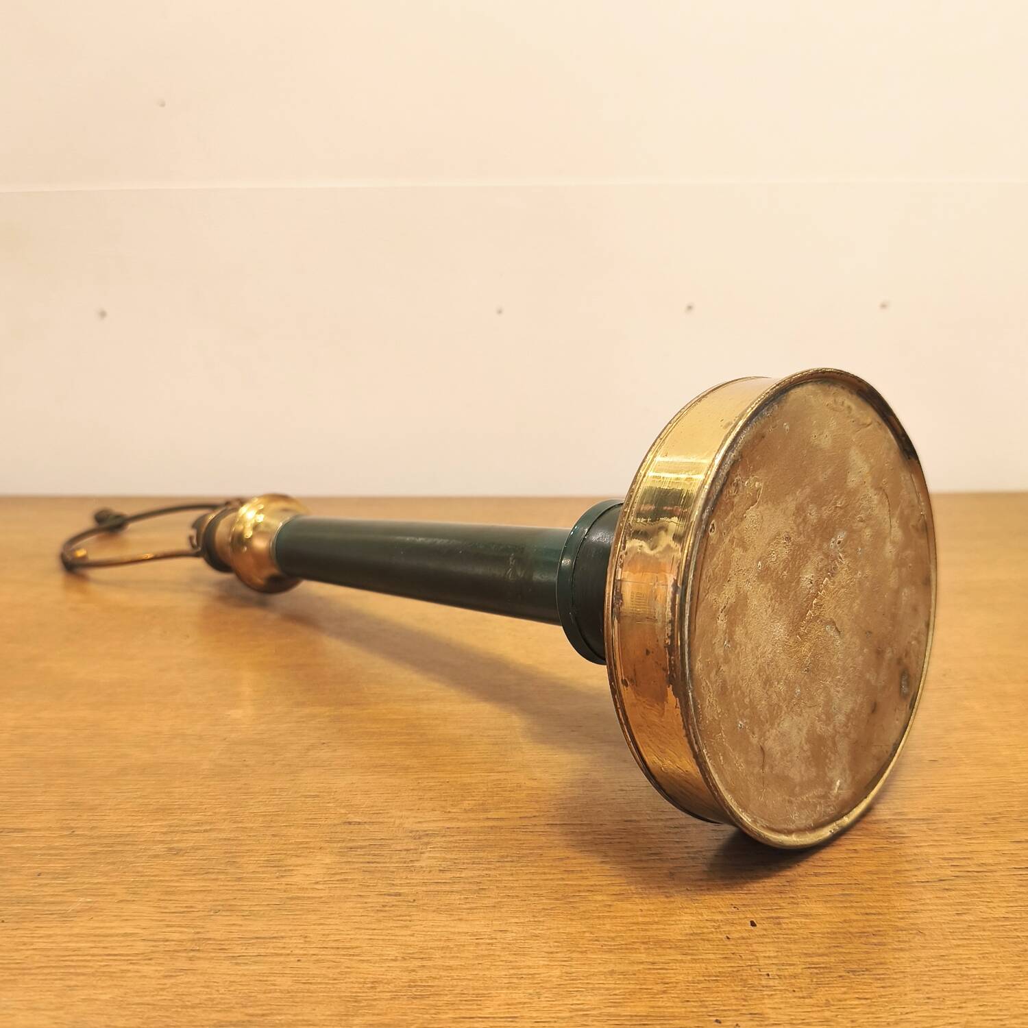 Pied de lampe à poser en métal, Maison Malabert