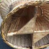 Large model display basket