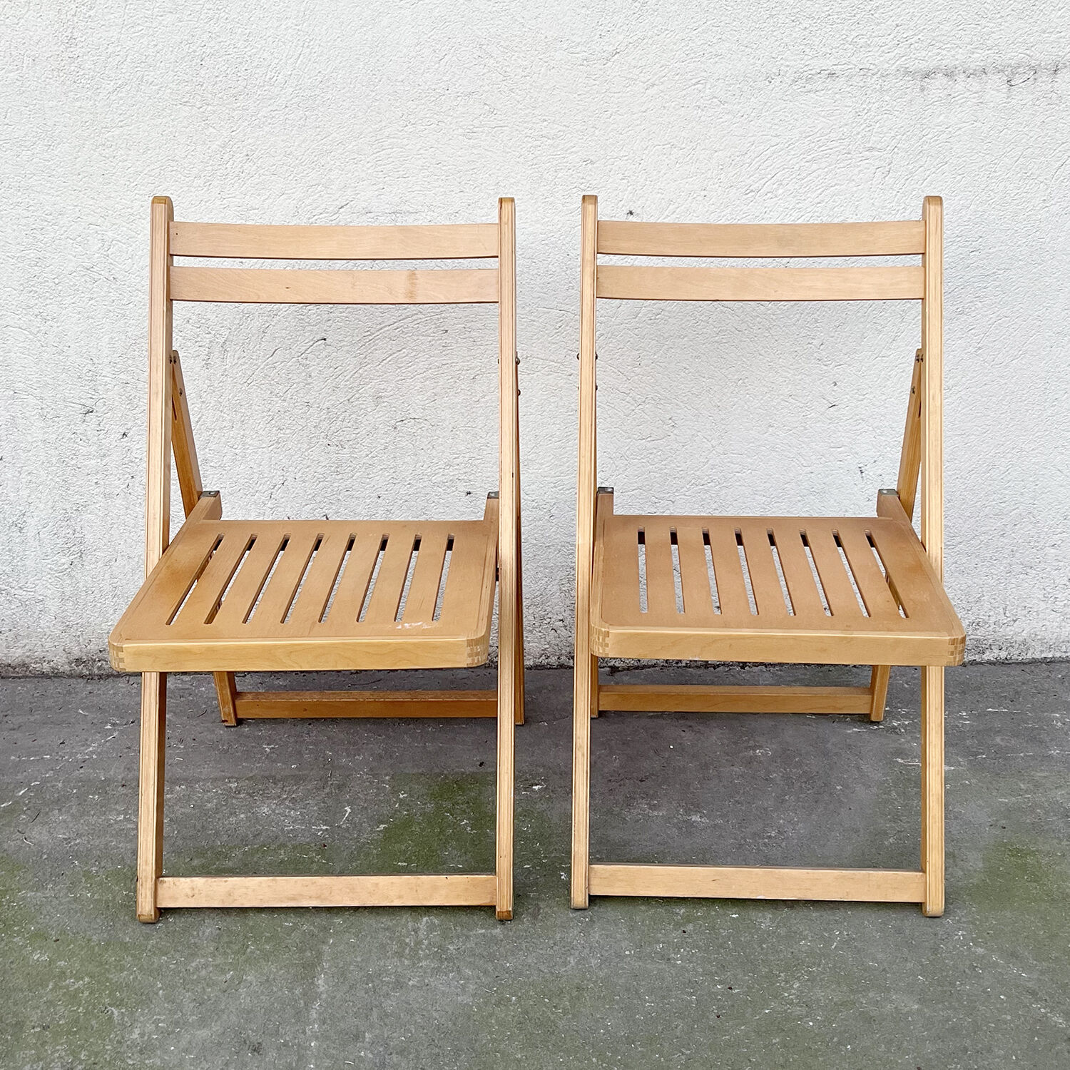 Pair of beech folding chairs