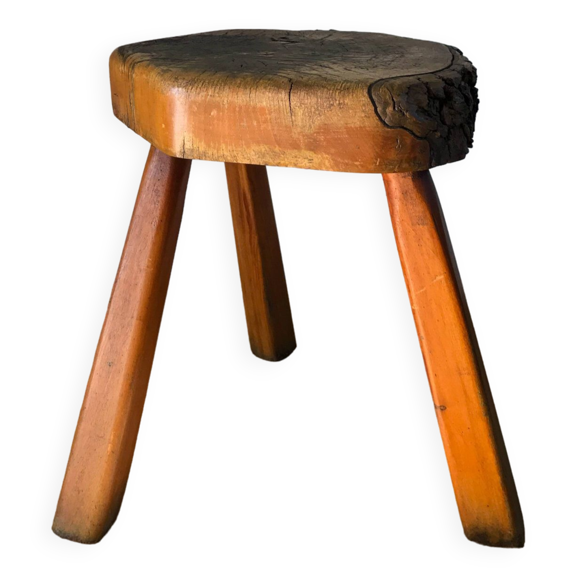 tabouret en bois style brutaliste années 30-40