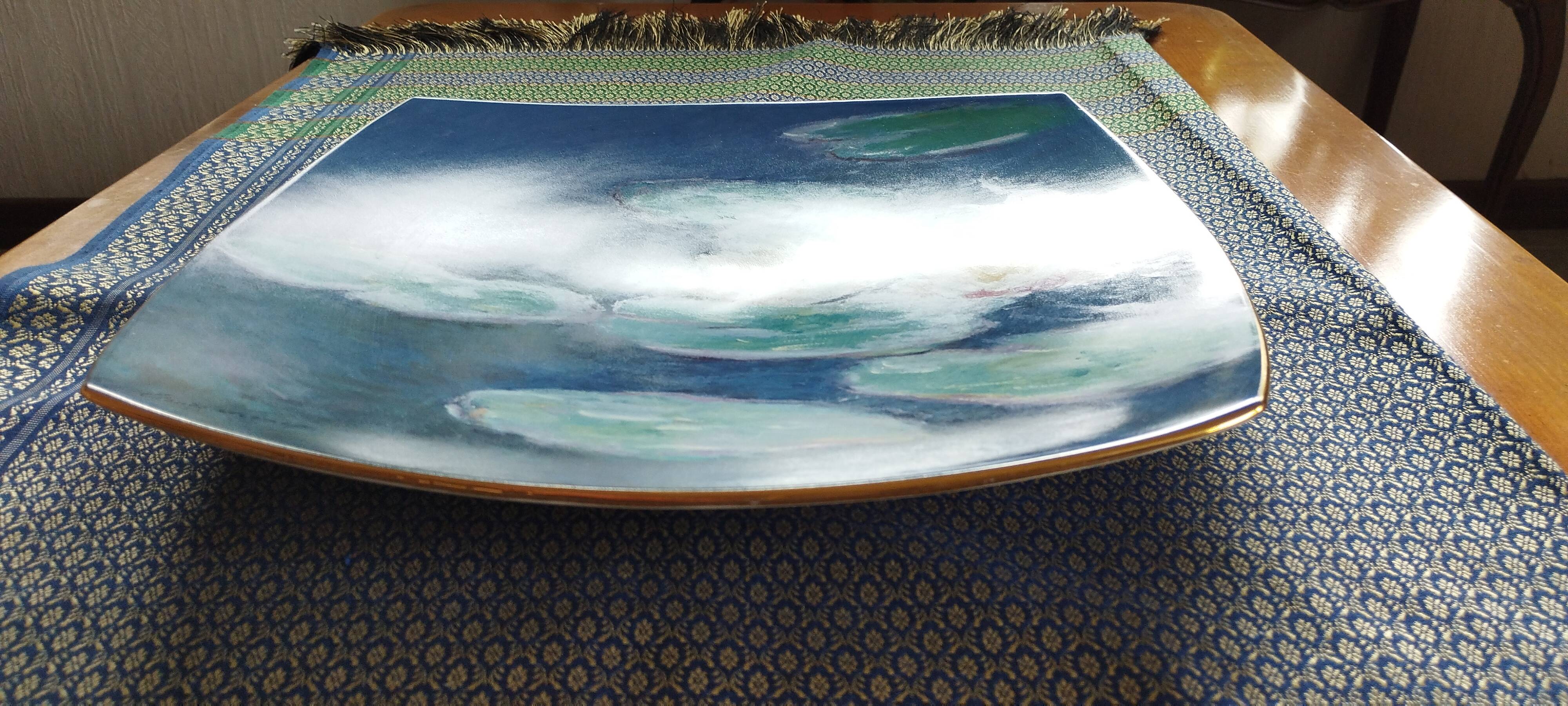 Square bowl in Lunéville Saint Clément earthenware, Monet's Water Lilies decoration.