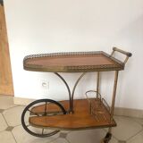 Vintage service on wheels