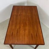 Large Danish extendable dining table in Teak, 1960