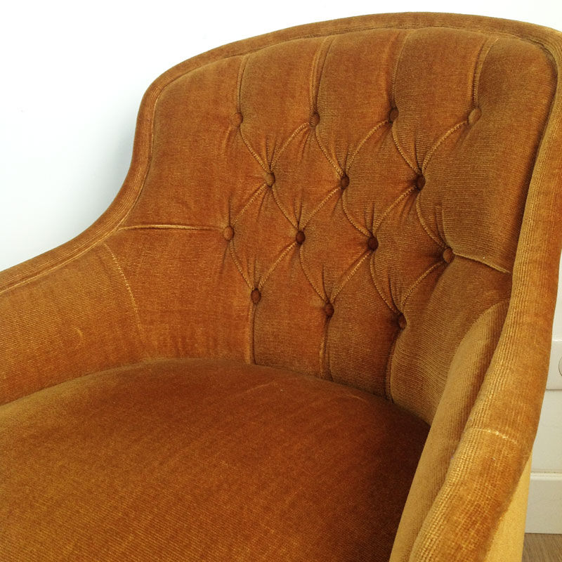 Vintage gold old toad chair