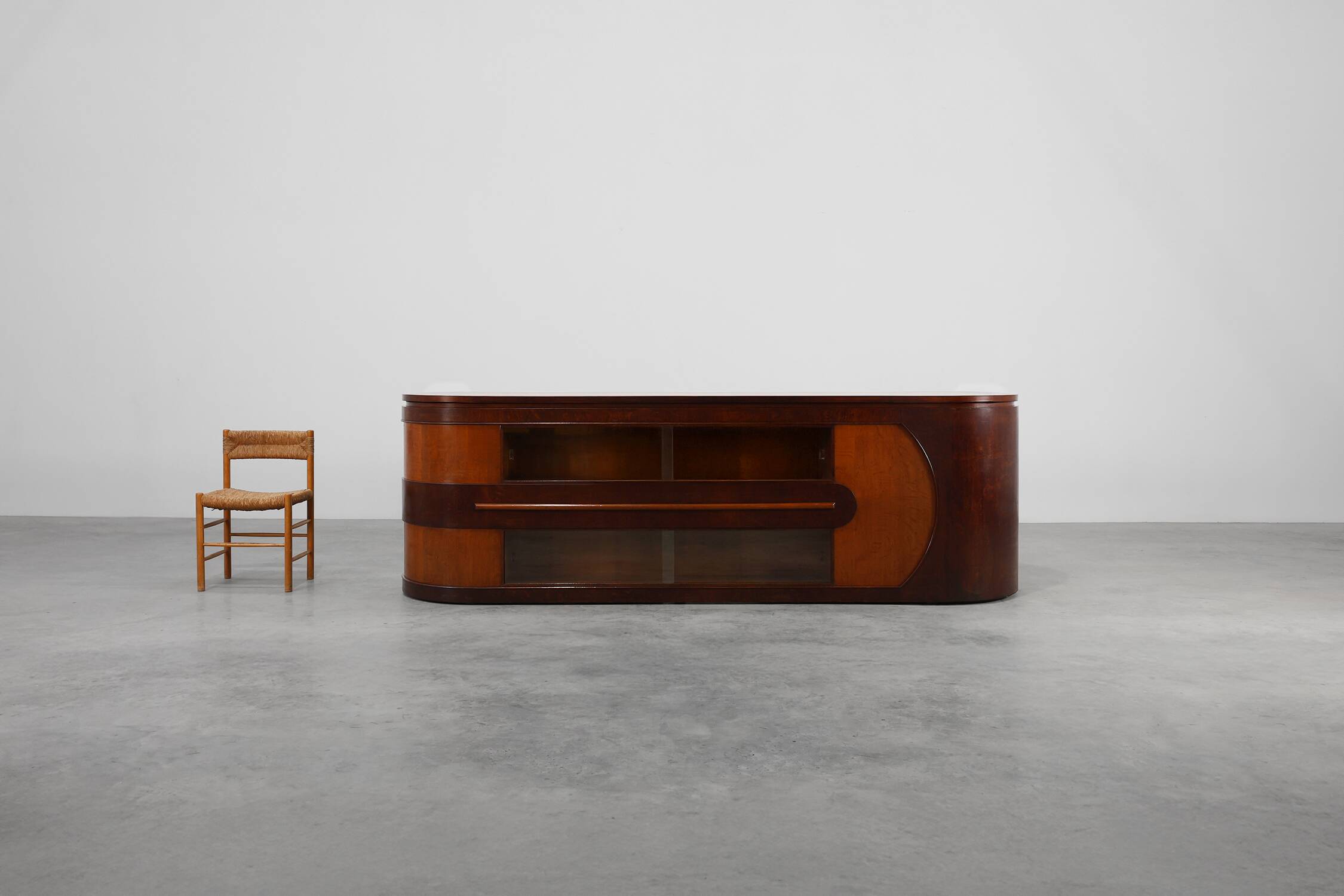 Ensemble of 2 Art Deco Counters and 1 cabinet attr. to De Coene, Belgium,19