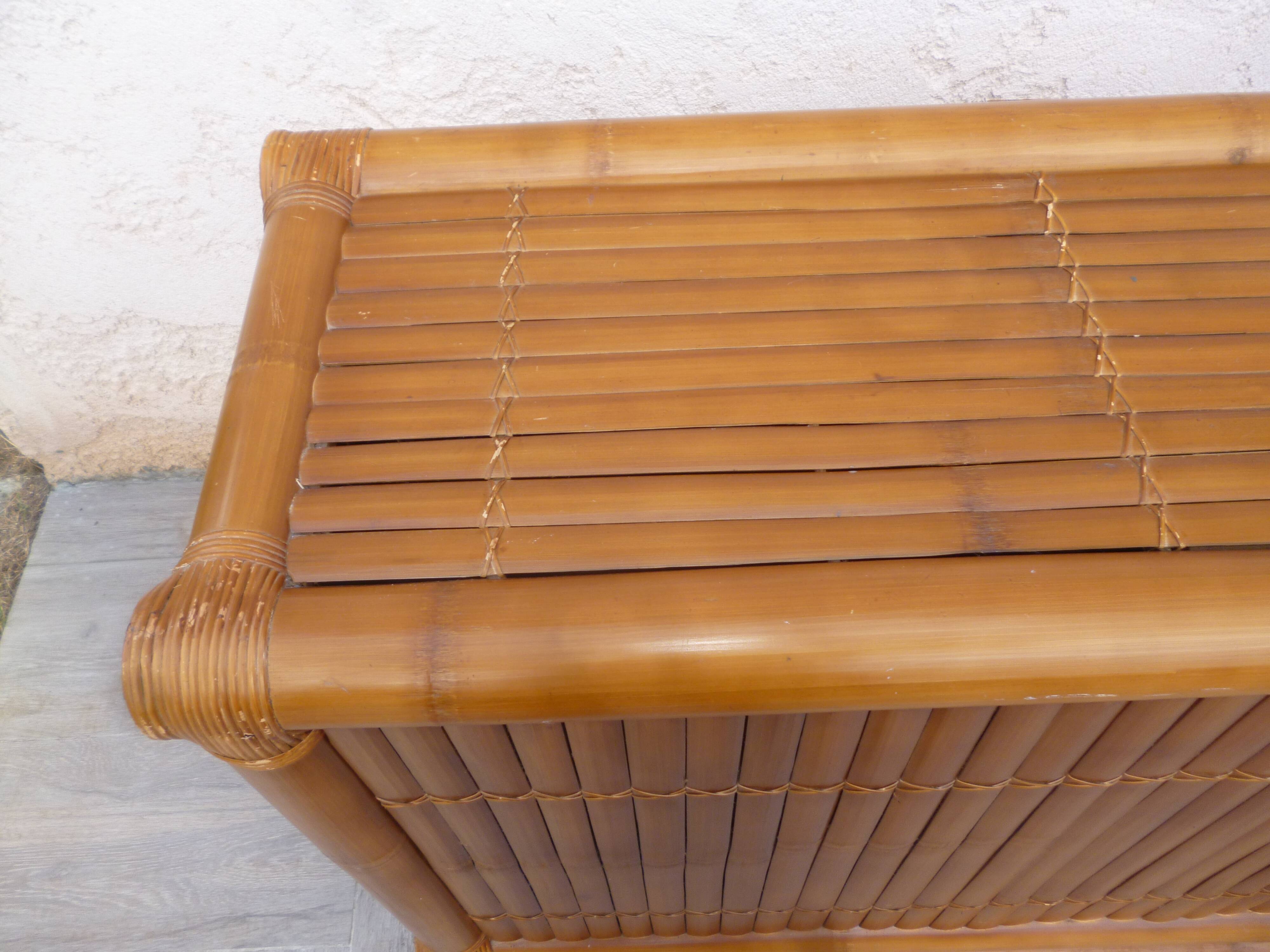 Commode bambou